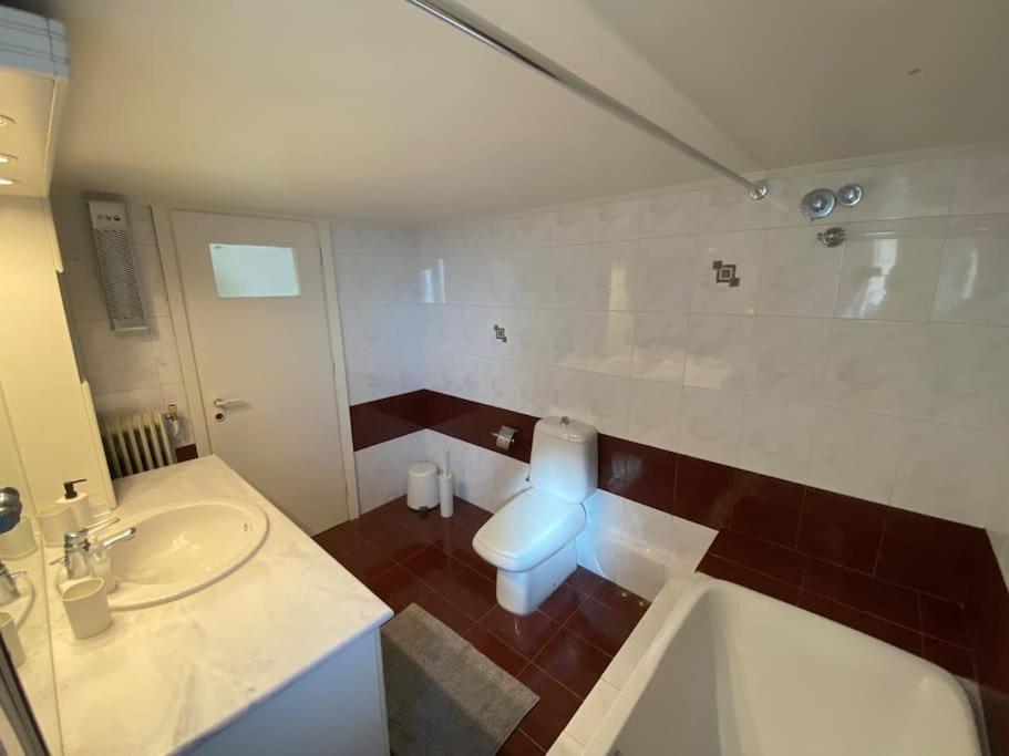 2-Bedroom Apartment In Athina Atenas Exterior foto